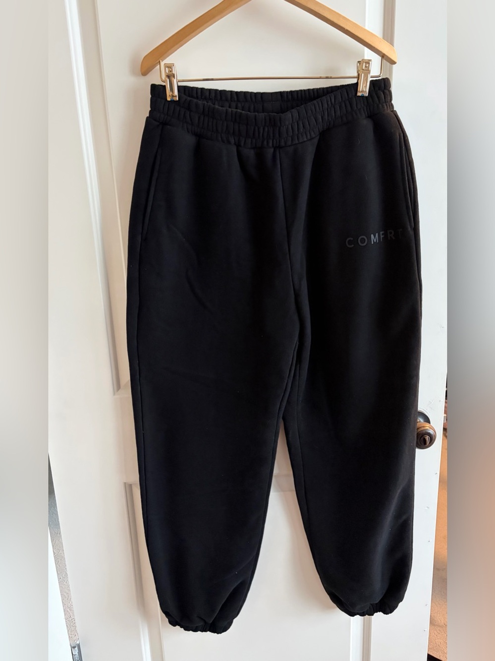 COMFORT Black Men's Jogger Sweatpants — Slim-Fit Casual